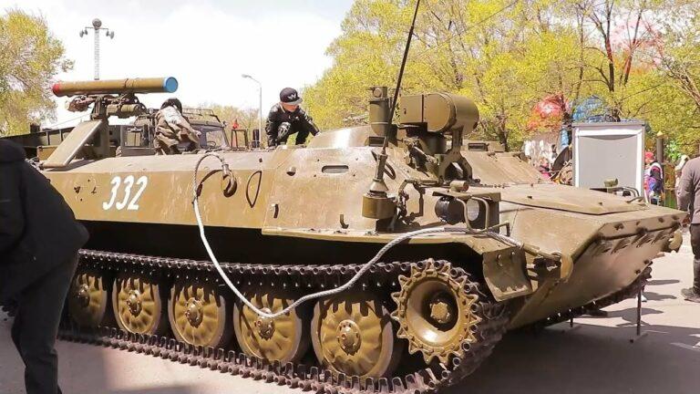 Выставка военной техники в честь празднования 78-й годовщины Дня Победы прошла в Уссурийске