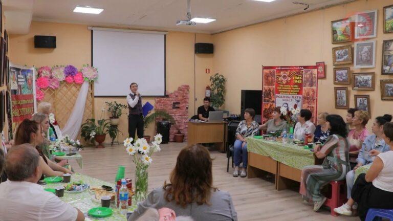 Праздник цветов прошел в Уссурийске в преддверии дня любви и верности