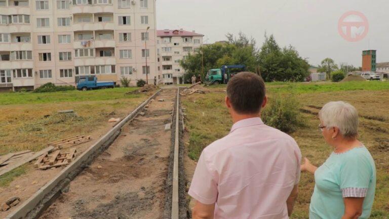 Новый тротуар скоро появится возле десятого дома по Новоникольскому проезду