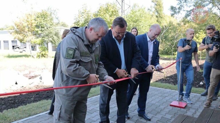 Гостевой домик для работников леса открыли в Уссурийске