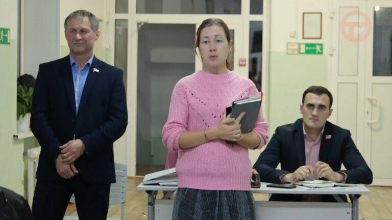 Разговоры о важном провели в 24-й школе с уссурийцам