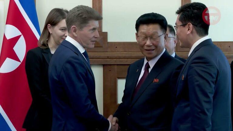 Губернатор Приморского края встретился с делегатами из КНДР