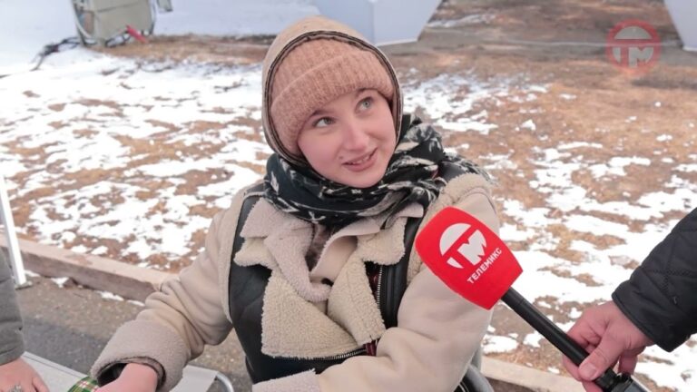 Уссурийцам не помешали отметить масленицу ни холодный ветер, ни другие капризы погоды