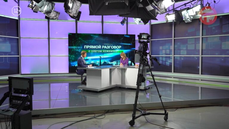 Глава региона Олег Кожемяко побеседовал с приморцами