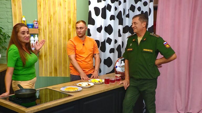 18.09.2024 ЕСТЬ Today! В гостях Павел Авдющенко дирижёр оркестра Суворовского училища