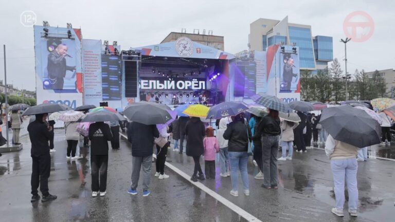 Праздничные активности на Центральной площади