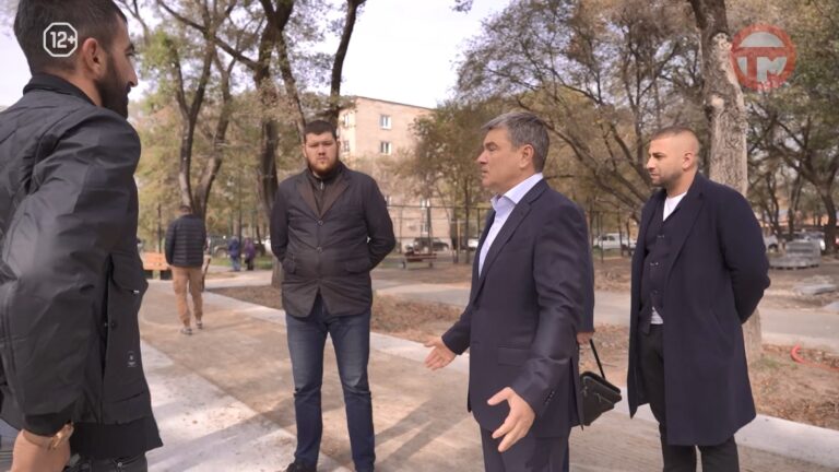 Бульвар на Плеханова всё ещё не сдан, хотя сроки вышли больше месяца назад