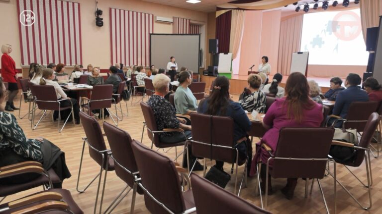 Стратегическая сессия для школьных руководителей округа прошла в ЦДТ Уссурийска