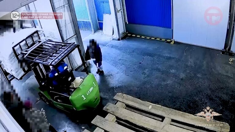 18 тонн красной рыбы не прошли уссурийскую таможню