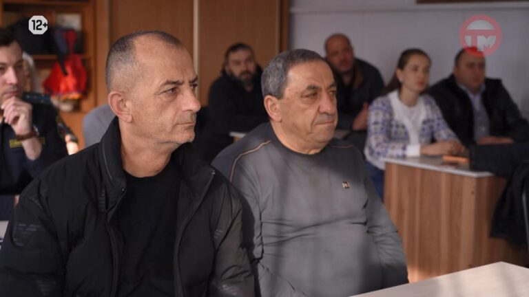 Представители армянского сообщества встретились с сотрудниками администрации