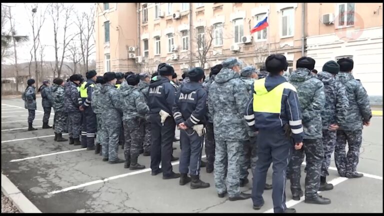 Отряд полиции Приморья вернулся домой после командировки на Северном Кавказе