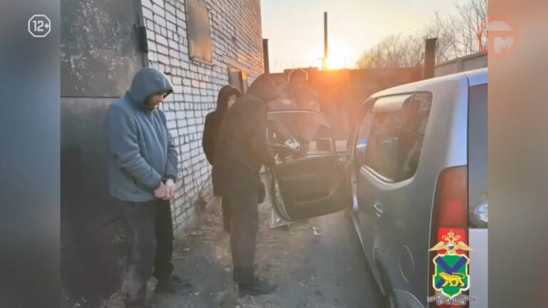 С поличным попался закладчик в Уссурийске