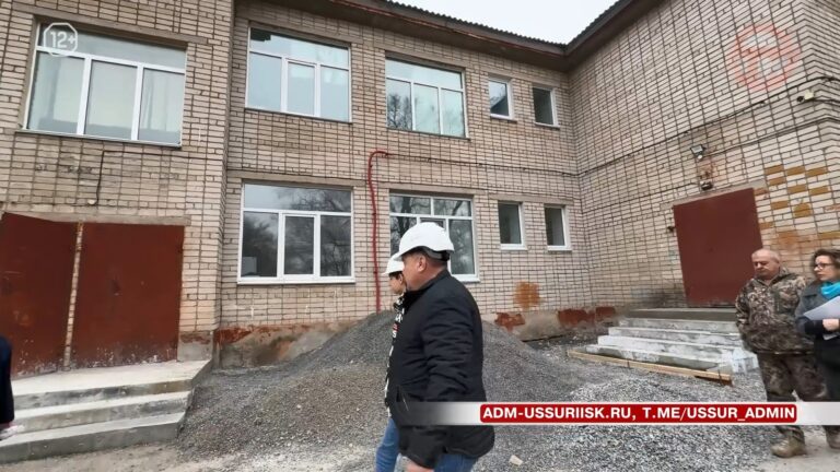 За работой строителей в школах округа следит комиссия администрации