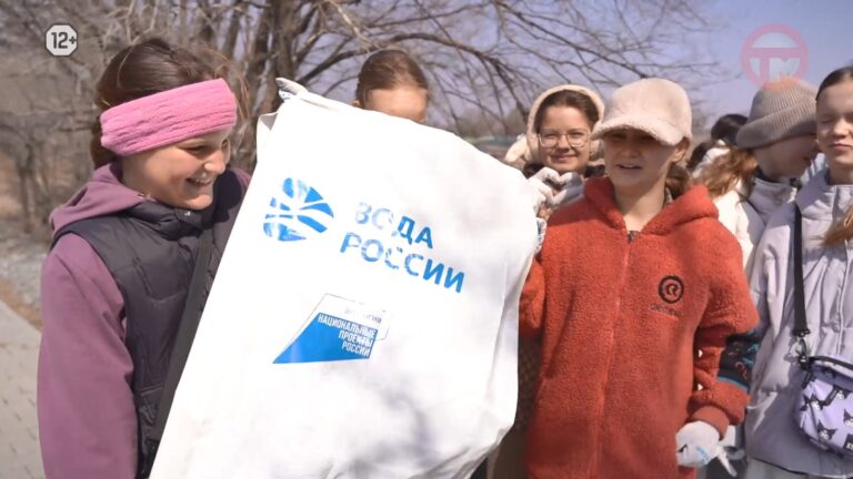 Акцию «Вода России» организовали на берегу Солдатского озера