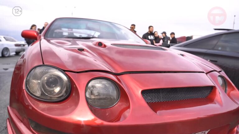 Масштабный фестиваль для ценителей крутых автомобилей прошел в нашем округе