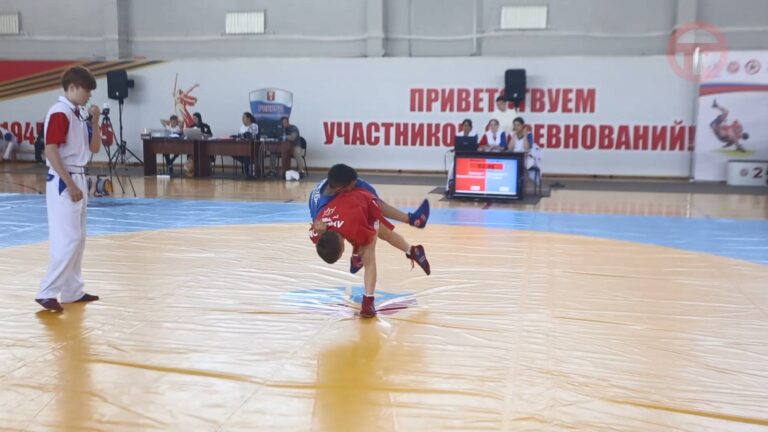 «Кубок ZA самбо» прошёл в Уссурийске
