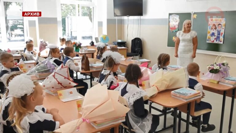 🎒 В этом году почти 2,5 тысячи детей станут первоклассниками в Уссурийске