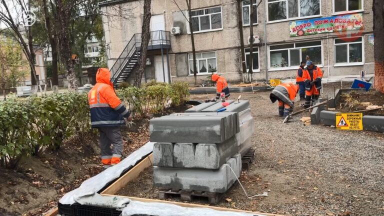 👷‍♂️ Комиссия проверила ремонт в 6 детском саду и 22 школе Уссурийска