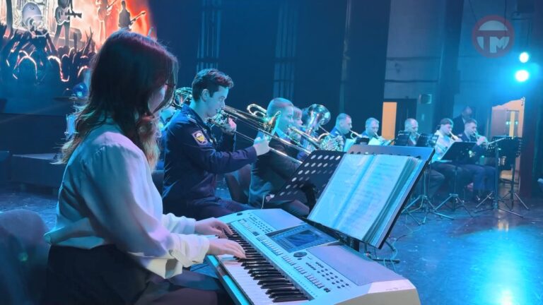 🎸 Военный оркестр 83-й бригады выступил с необычным концертом