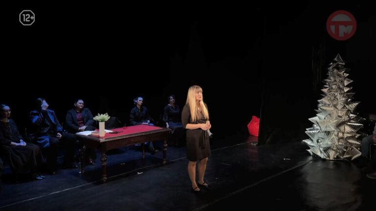 🎭 Премьера спектакля-импровизации прошла в театре драмы имени Комиссаржевской