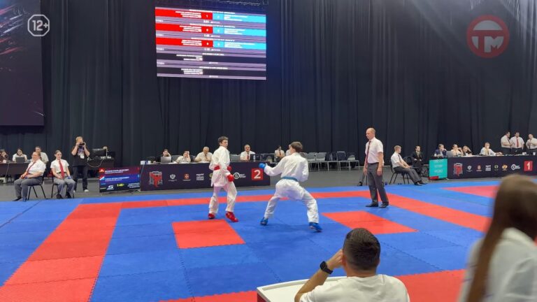 🥋 10 медалей привезли уссурийские каратисты с первых в этом году соревнований