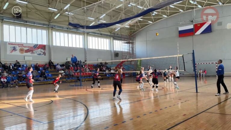 🏐 В Уссурийске завершился Рождественский турнир по волейболу