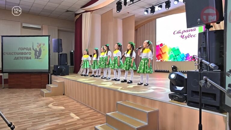 🎤 Более полутора тысяч участников сверкают талантами на сцене ЦДТ