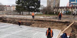 ✔️ К прокладке сложных подземных коммуникаций готовится подрядчик в центре Уссурийска