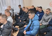 🇷🇺 Первая партия призывников Уссурийска отправилась на срочную службу в ряды Вооруженных сил России