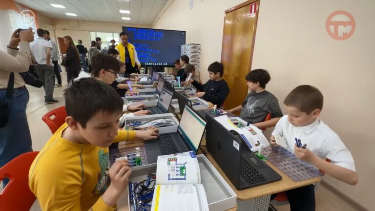 🤖 От простых деталей до управления атомной станцией
