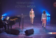 π ΠΠ° ΡΡΠ΅Π½Π΅ ΡΠ΅Π°ΡΡΠ° ΠΈΠΌ. ΠΠΎΠΌΠΈΡΡΠ°ΡΠΆΠ΅Π²ΡΠΊΠΎΠΉ ΠΏΡΠΎΡΠ΅Π» ΡΠ½ΠΈΠΊΠ°Π»ΡΠ½ΡΠΉ ΡΠΏΠ΅ΠΊΡΠ°ΠΊΠ»Ρ-Π΄Π΅ΡΠΈΠ»Π΅ Β«ΠΠ΄ΠΎΡ
Π½ΠΎΠ²Π»Π΅Π½Π½ΡΠ΅ Π²ΡΠ΅ΠΌΠ΅Π½Π΅ΠΌΒ»