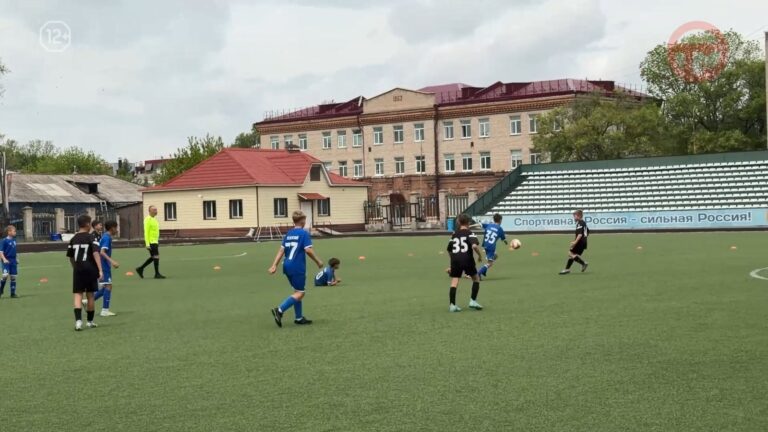 ⚽️ «Кожаный мяч» — отборочный этап всероссийского турнира по футболу прошел в Уссурийске