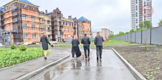 ✔️ Капитальный ремонт музея и строительство детского сада проверил глава округа Евгений Корж