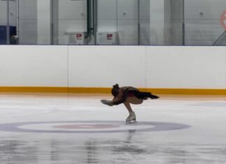 ⛸ Ежегодный чемпионат по фигурному катанию стартовал в Уссурийске