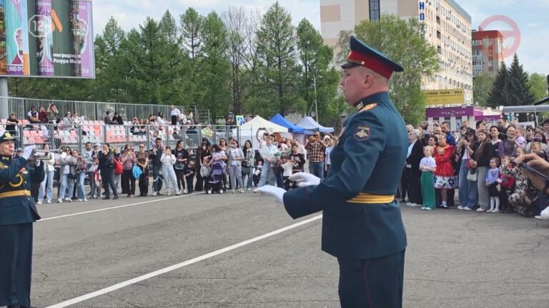 🎶 Инструментальная акция «Ритм Победы!» прошла на центральной площади