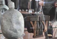 βοΈ Π‘ΠΎΡΡΡΠ΄Π½ΠΈΠΊΠΈ ΠΌΡΠ·Π΅Ρ ΠΏΡΠ΅Π΄ΡΡΠ°Π²ΠΈΠ»ΠΈ ΡΠΊΡΠΏΠΎΠ·ΠΈΡΠΈΡ Β«ΠΠΎΡΠΎΡΠΈΠ»ΠΎΠ² Π² Π³ΠΎΠ΄Ρ ΠΠ΅Π»ΠΈΠΊΠΎΠΉ ΠΡΠ΅ΡΠ΅ΡΡΠ²Π΅Π½Π½ΠΎΠΉΒ»