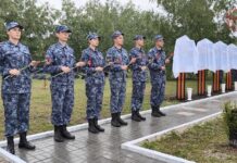 ✔️ «Аллею памяти» в честь героев специальной военной операции открыли в Уссурийске