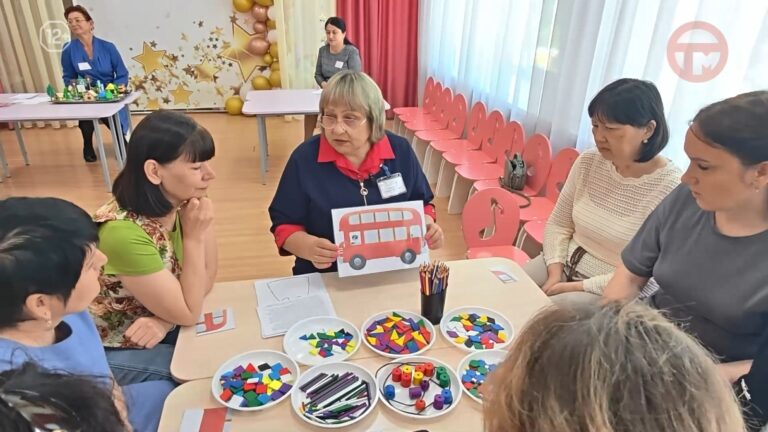 ✔️ Создание Волшебного леса и путешествие с помощью конструктора