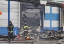✔️ Возможны перебои с доставкой — один из складов ДНС сгорел во Владивостоке