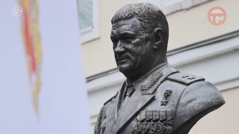 🥊 Кубок памяти героя: в Уссурийске прошёл масштабный турнир по армейскому рукопашному бою