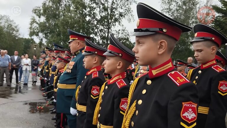 ✔️ Для одних — первый шаг, для других — начало последнего учебного года
