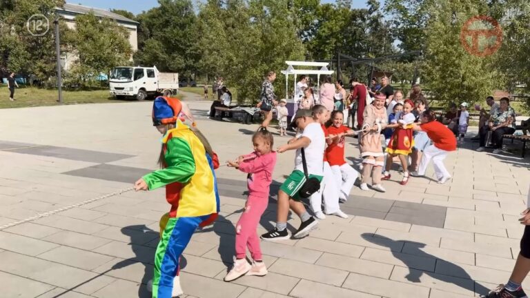 ✔️ Праздник красок лета устроили в городке Воздвиженском