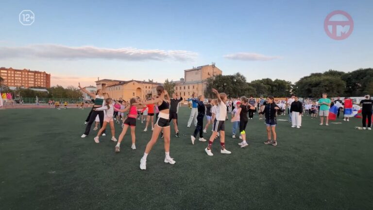 ✔️ Спортсмены собрались на городском стадионе