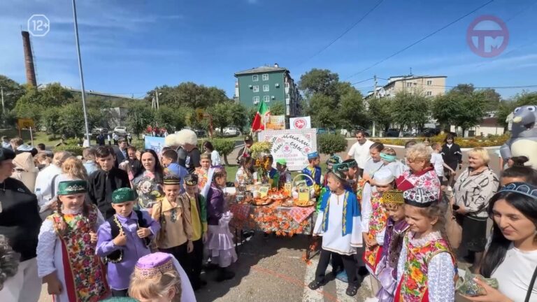 ✔️ Осеннюю ярмарку устроили в 28-й школе Уссурийска