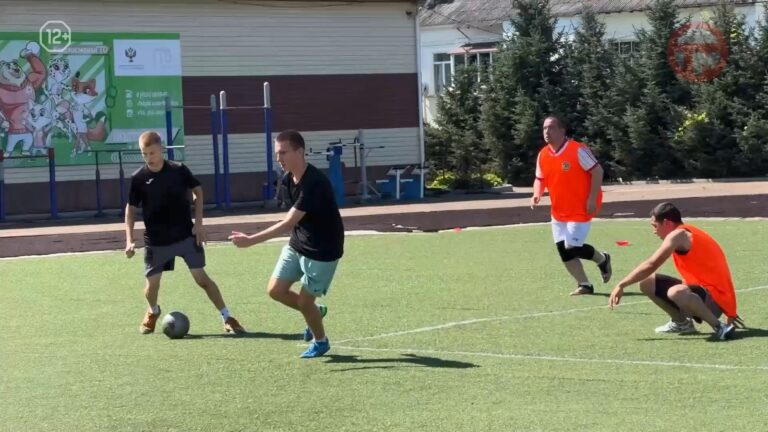 ⚽️ Футбол для рукопашников, каратистов, боксёров, кикбоксёров и борцов 🤼‍♂️