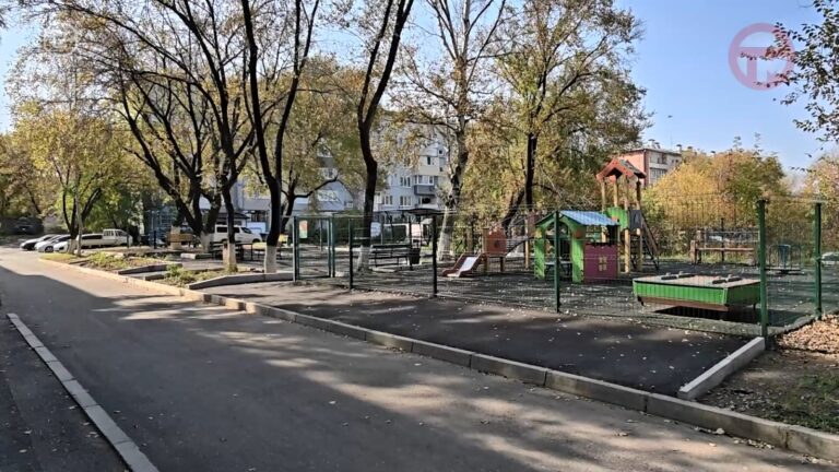 ✨ Уютный мини-сквер появился во дворе дома на Промышленной, 3